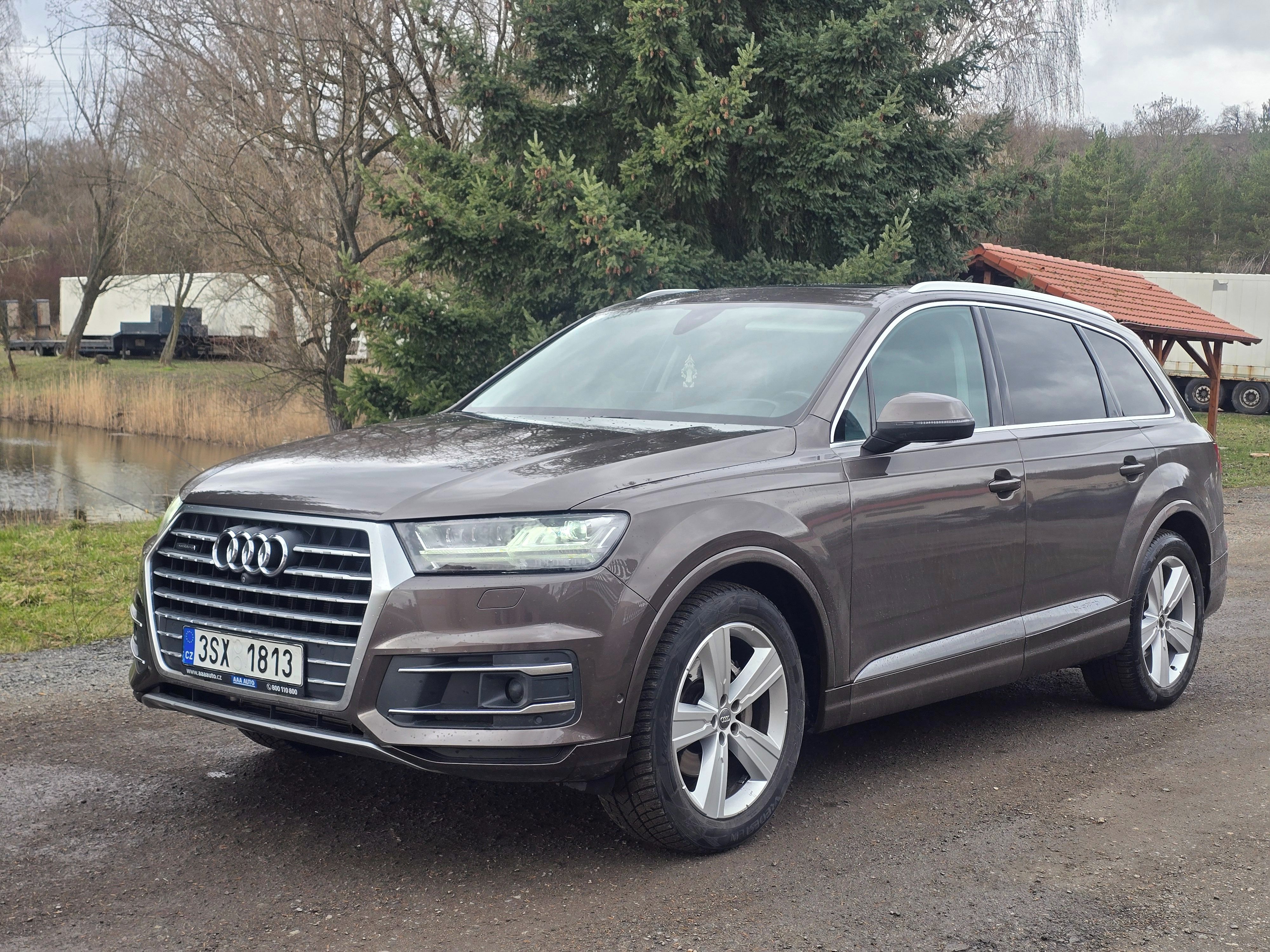 Audi Q7 - fotka 3