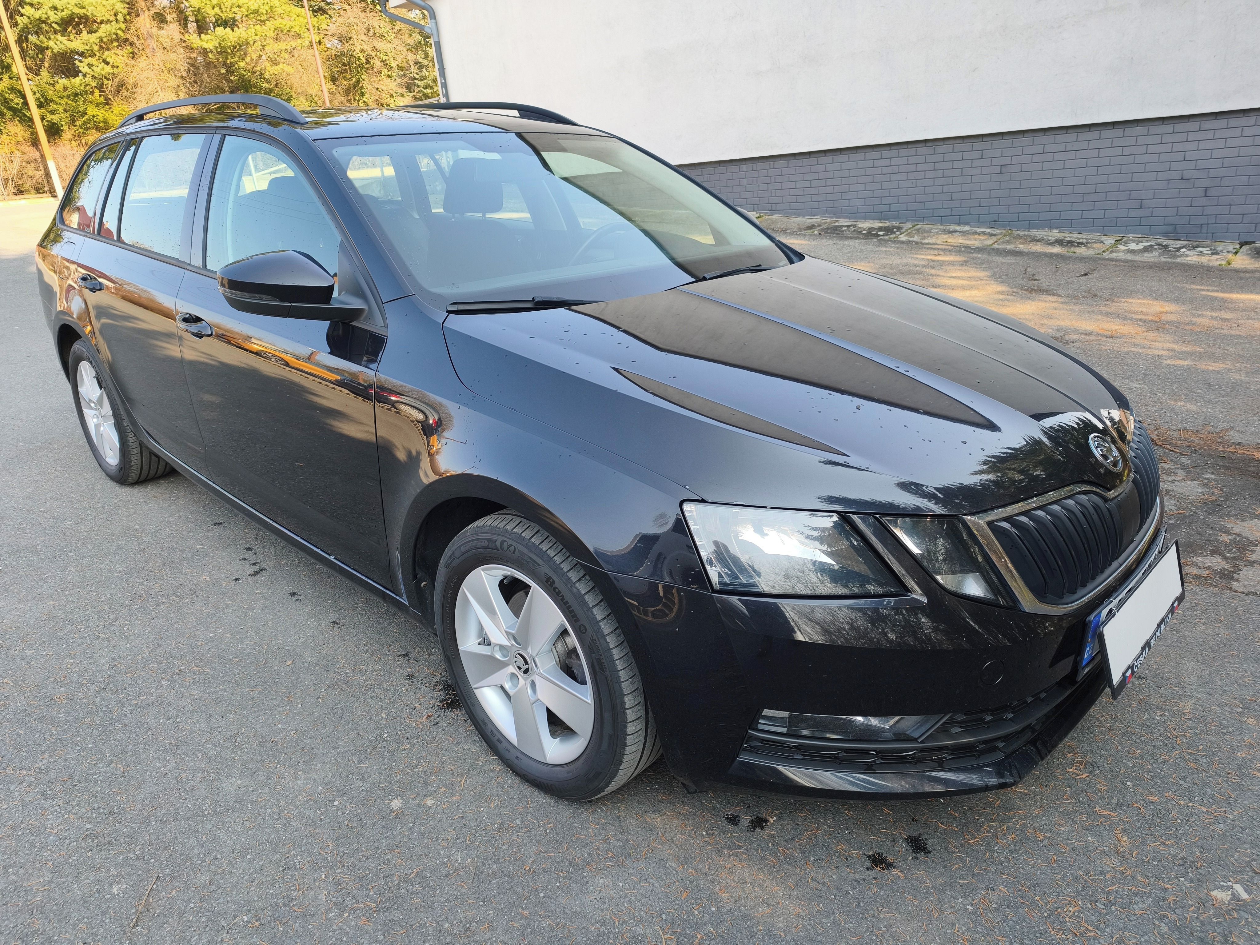 Škoda Octavia, 1.6 TDI Ambition Plus ČR 1maj