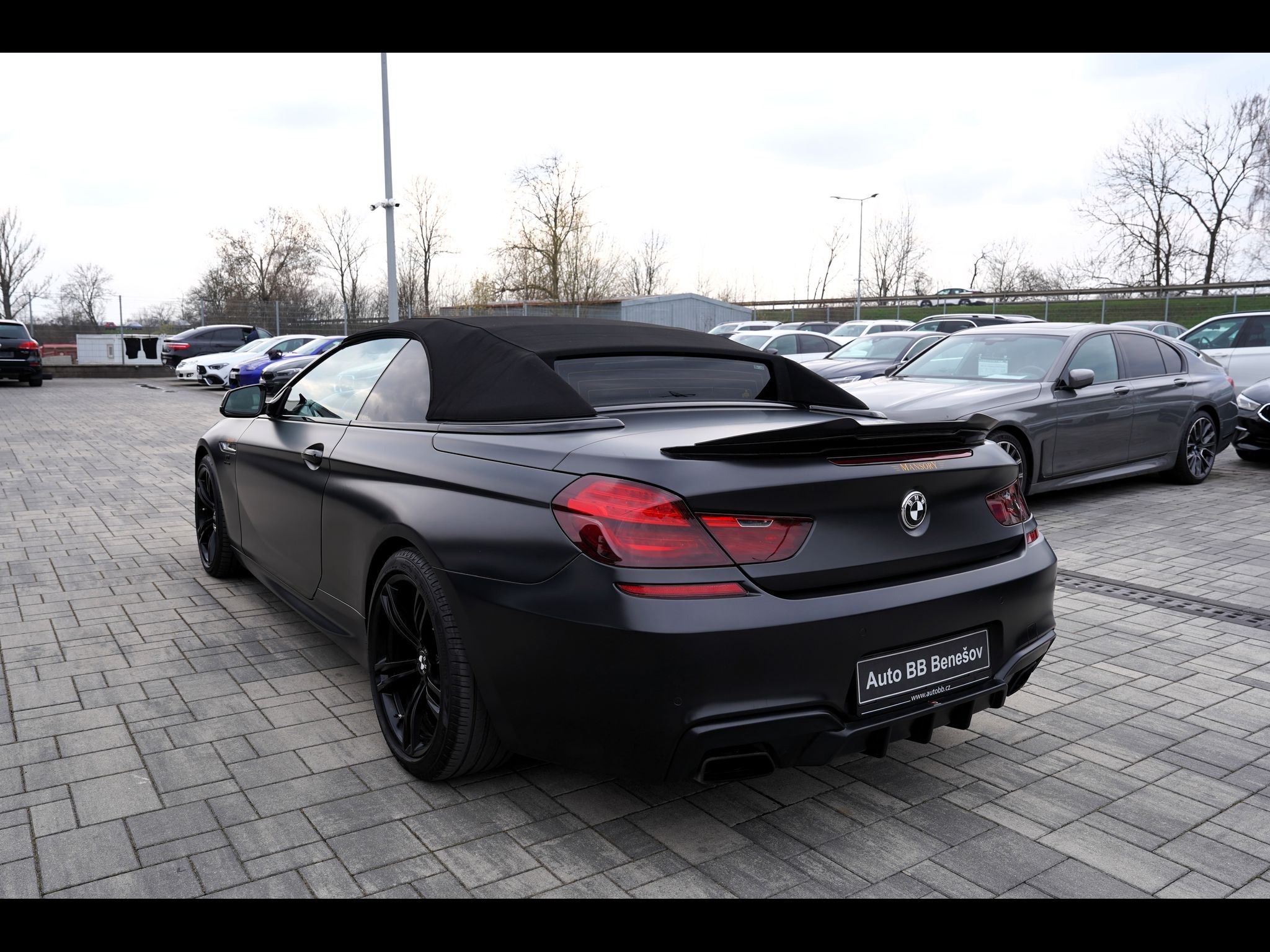 BMW Řada 6, 650i V8  M paket nový motor!!! - fotka 4