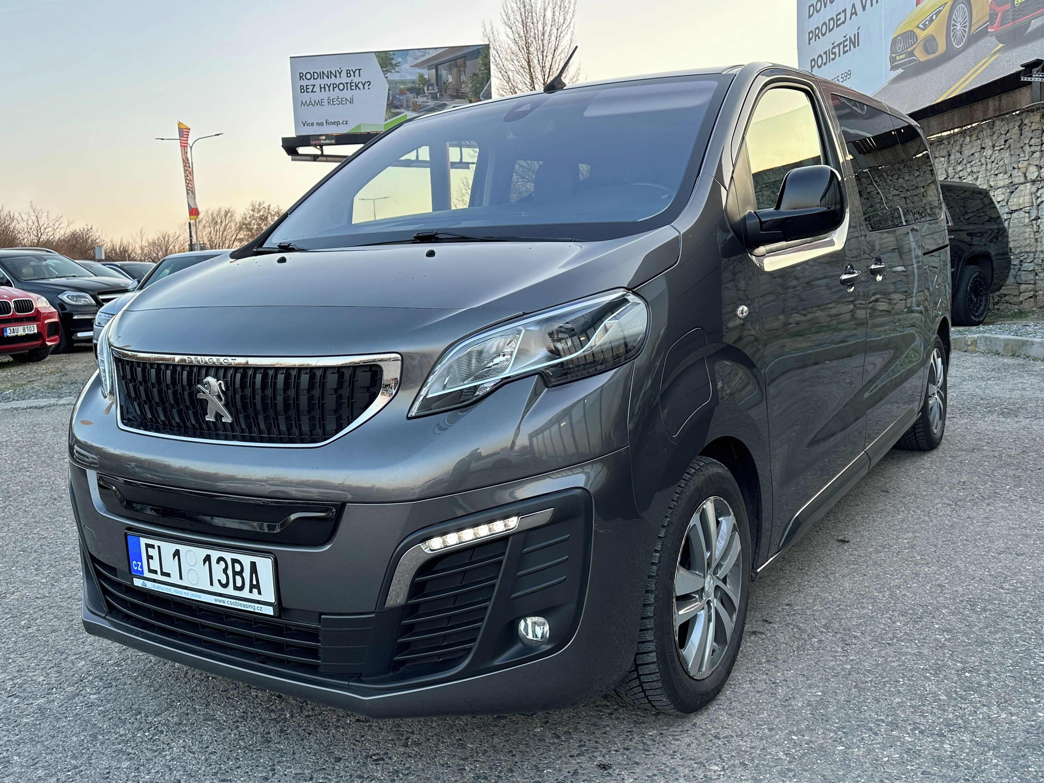 Peugeot Traveller, Peugeot Traveller 2022 - fotka 3