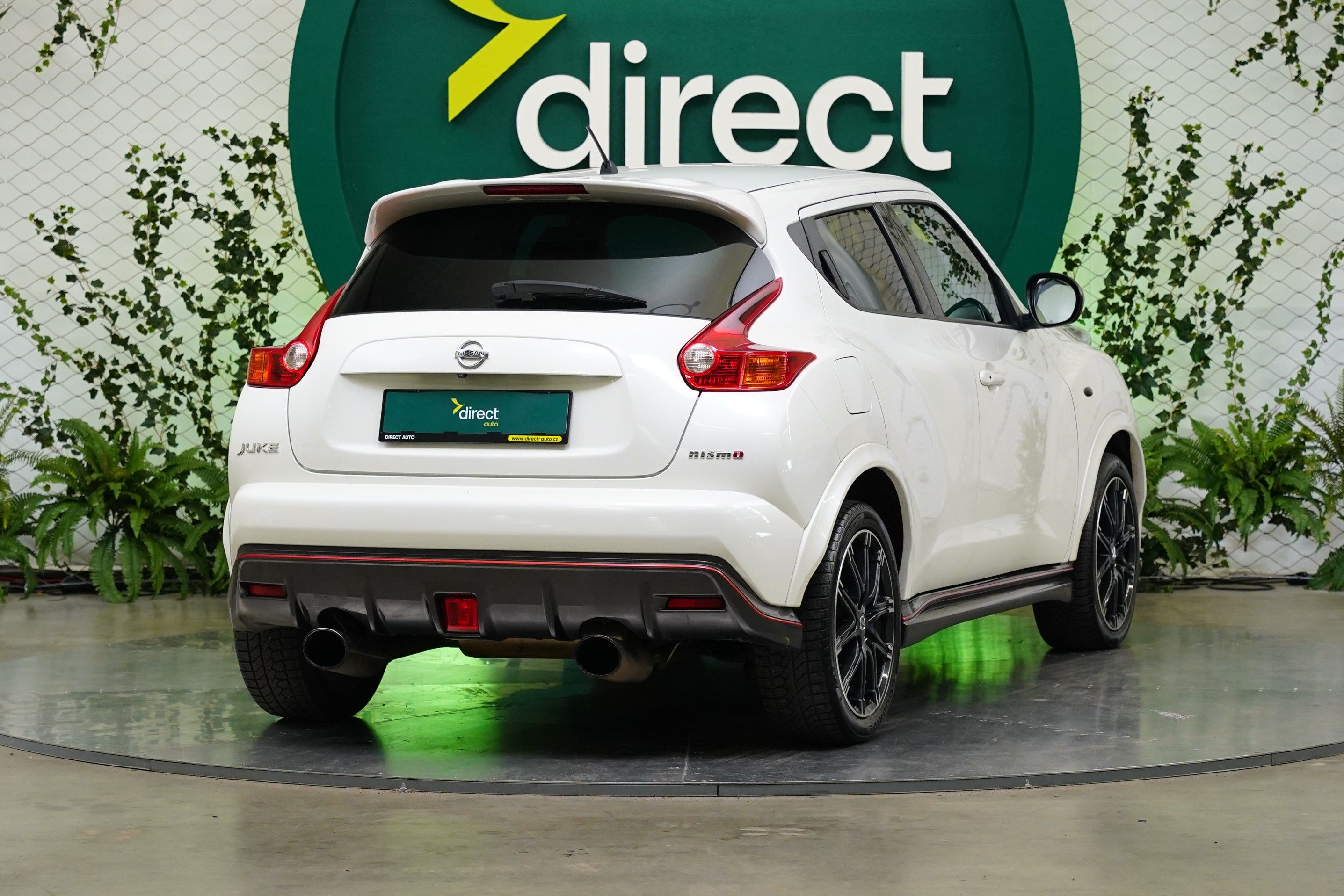 Nissan Juke, 1.6 DIG-T 147 kW Nismo - fotka 2