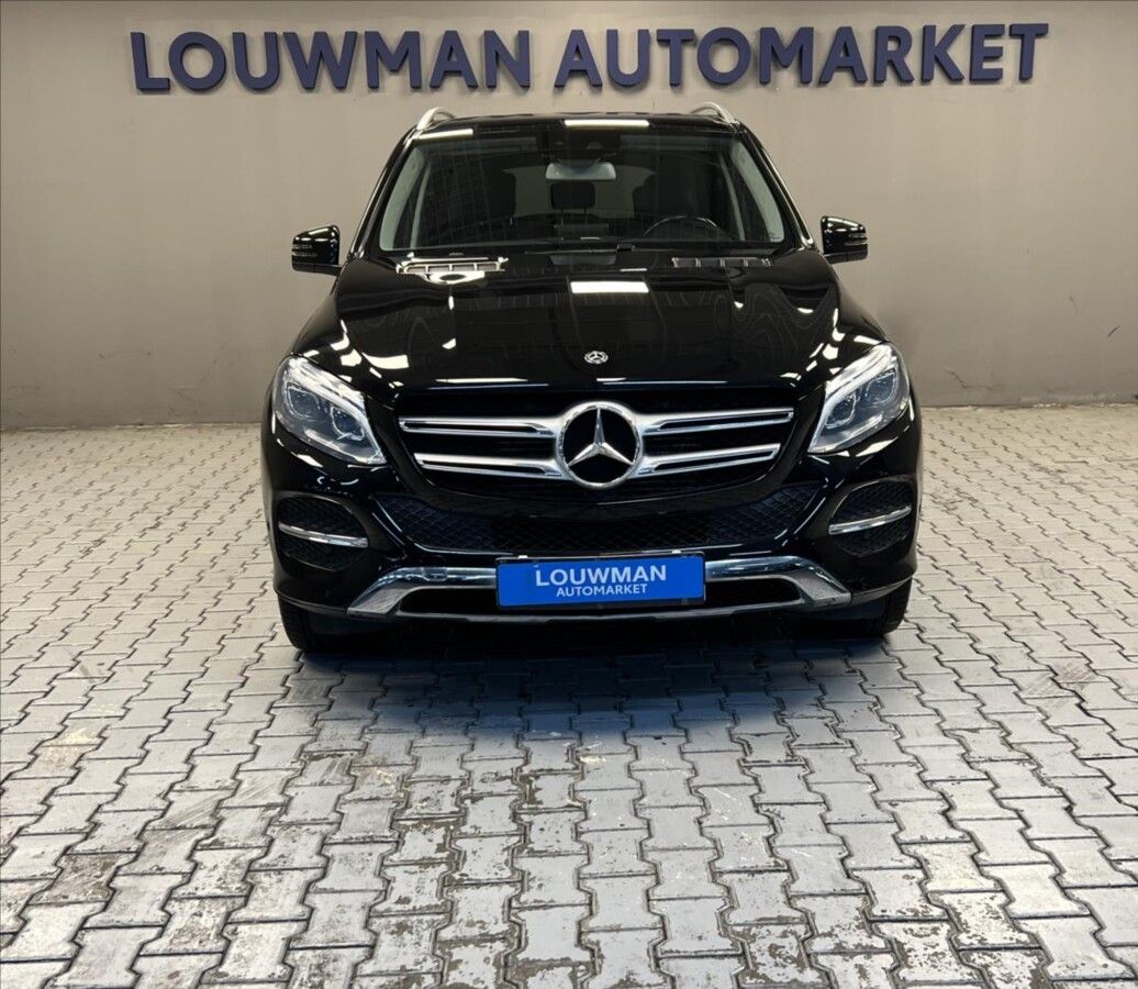 Mercedes-Benz GLE, 3,0 350d 4MATIC - fotka 4
