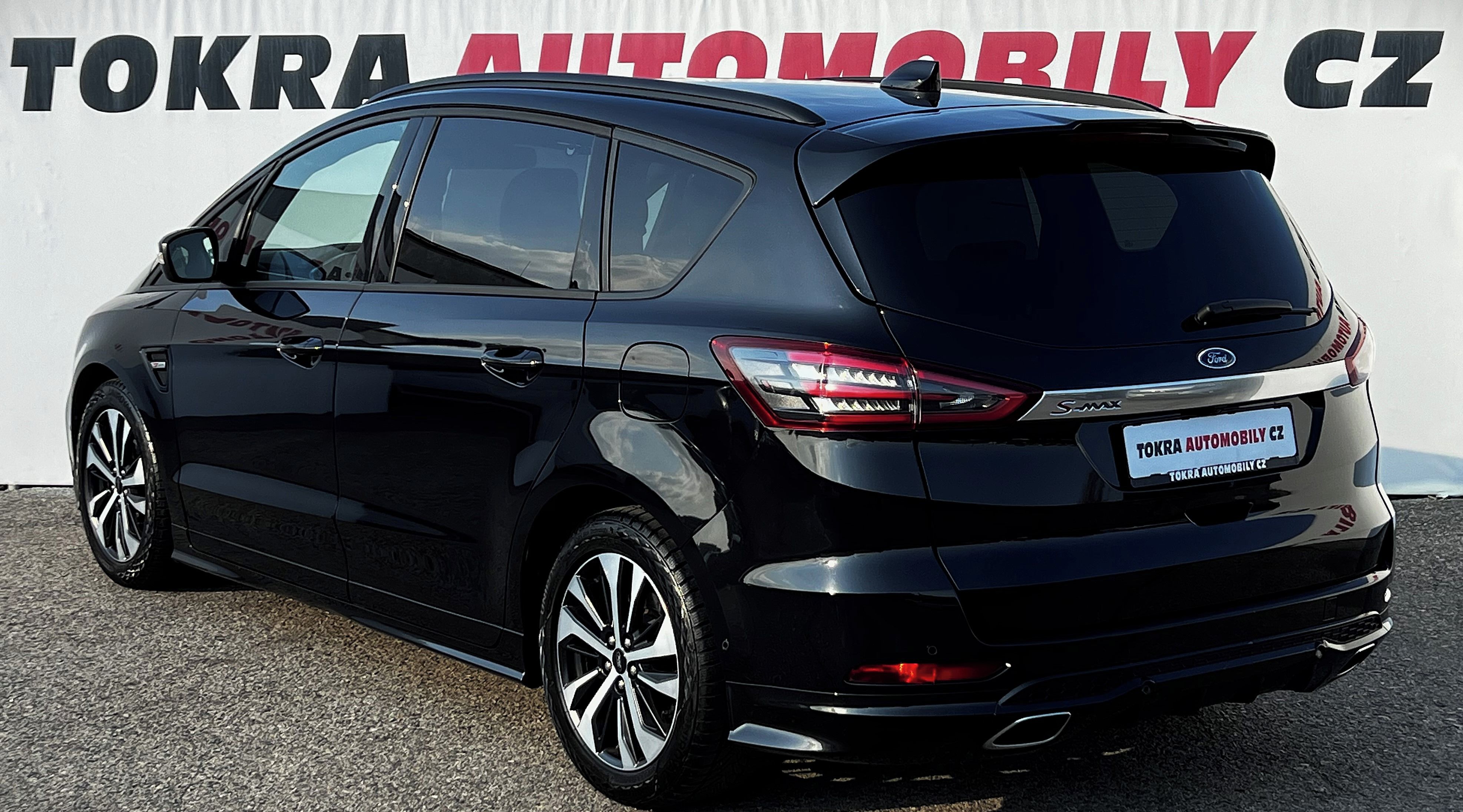 Ford S-MAX, 2.0TDCI A/T ST-Line Navi Tažné - fotka 4
