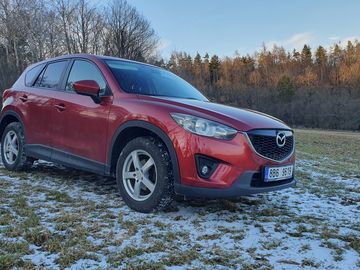 4x4, benzin, manuál 6R