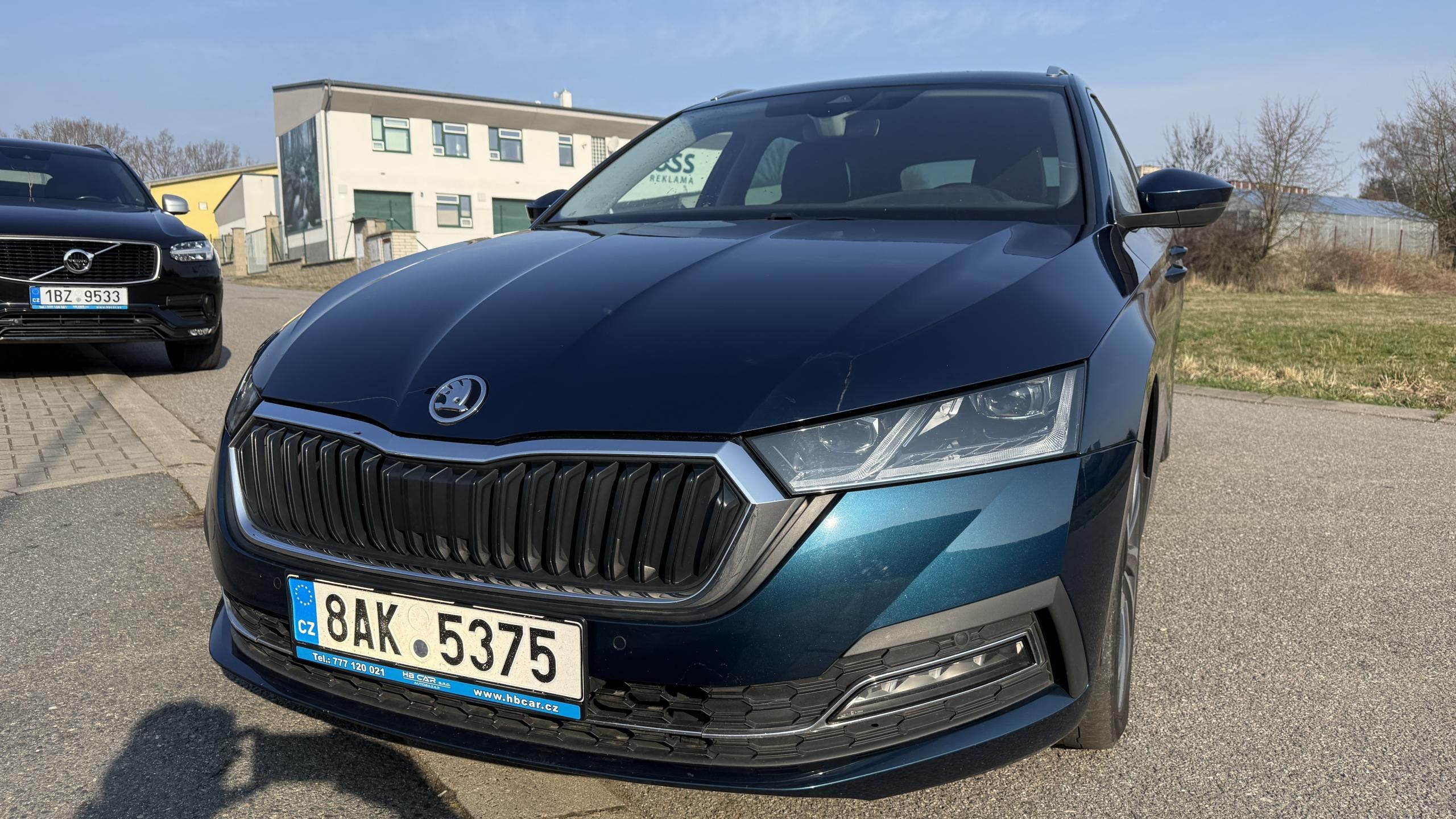 Škoda Octavia, 2.0 TDI 110KW DSG SERVIS ŠKODA - fotka 2