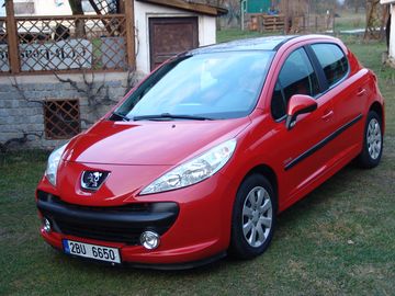 1.4 VTi 70KW 5dv. ČR po STK