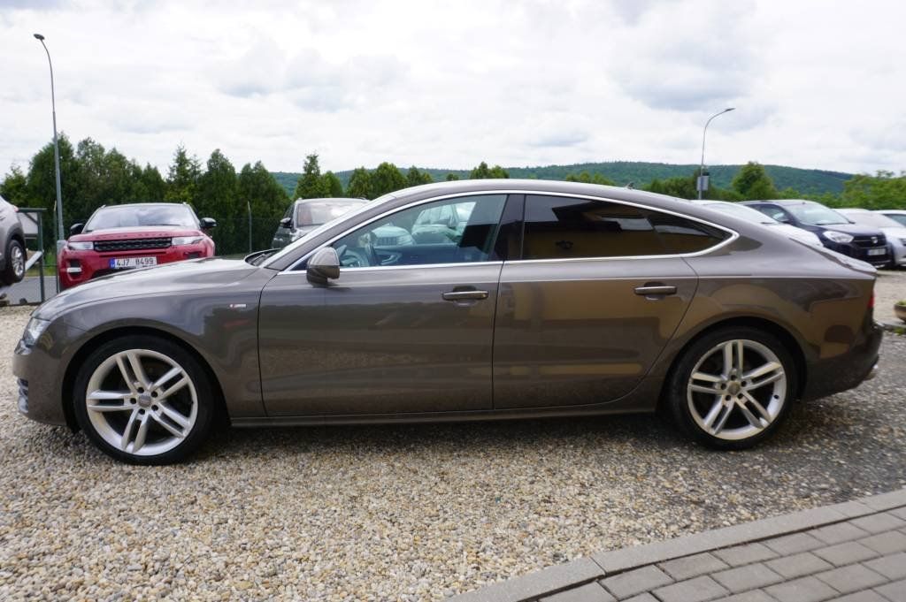 Audi A7, S-LINE 3,0 TDI 180 kW - fotka 2