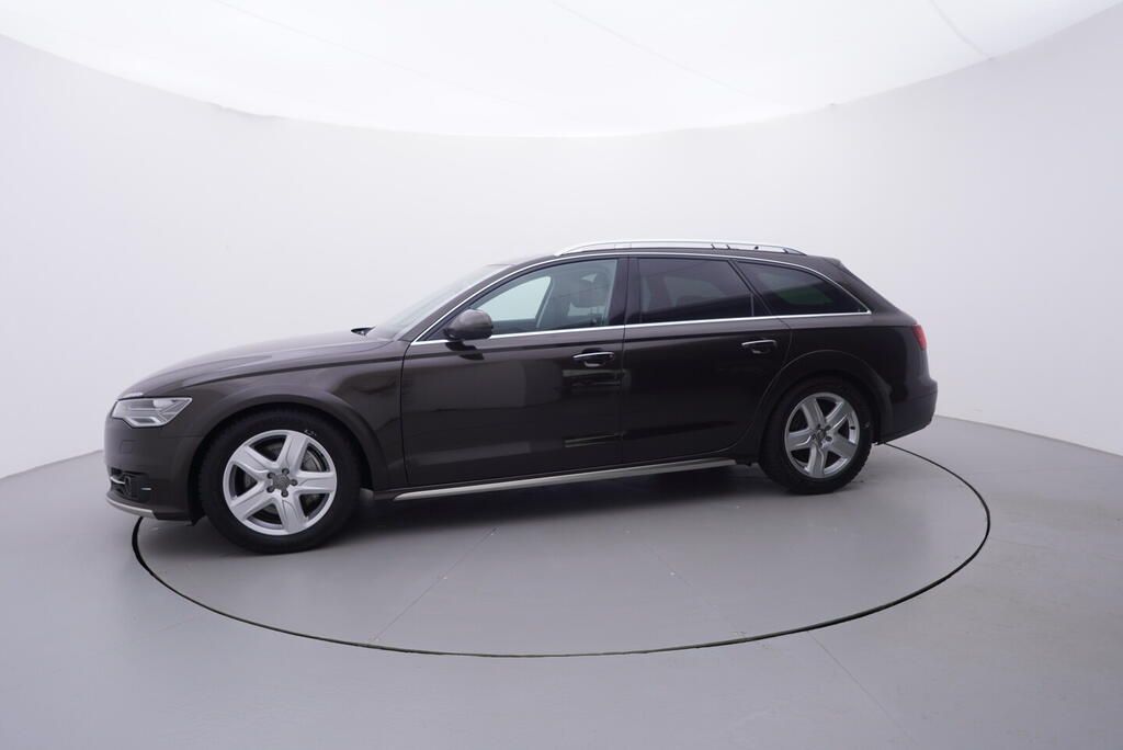 Audi A6 allroad, S-Line 3.0 TDI 235 kW - fotka 2