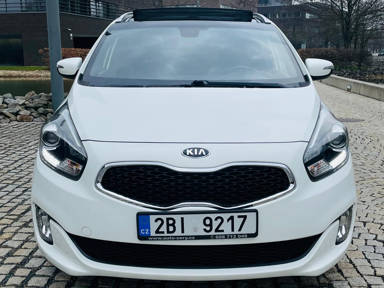 Kia Carens, 1.7CRDi 7MIST KAMERA PANORAMA - fotka 6