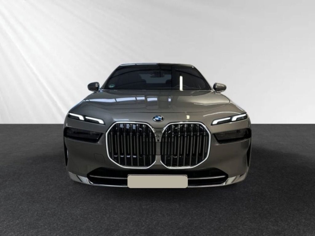 BMW Řada 7, 740 d xDrive*Kůže*360°*Navi* - fotka 3