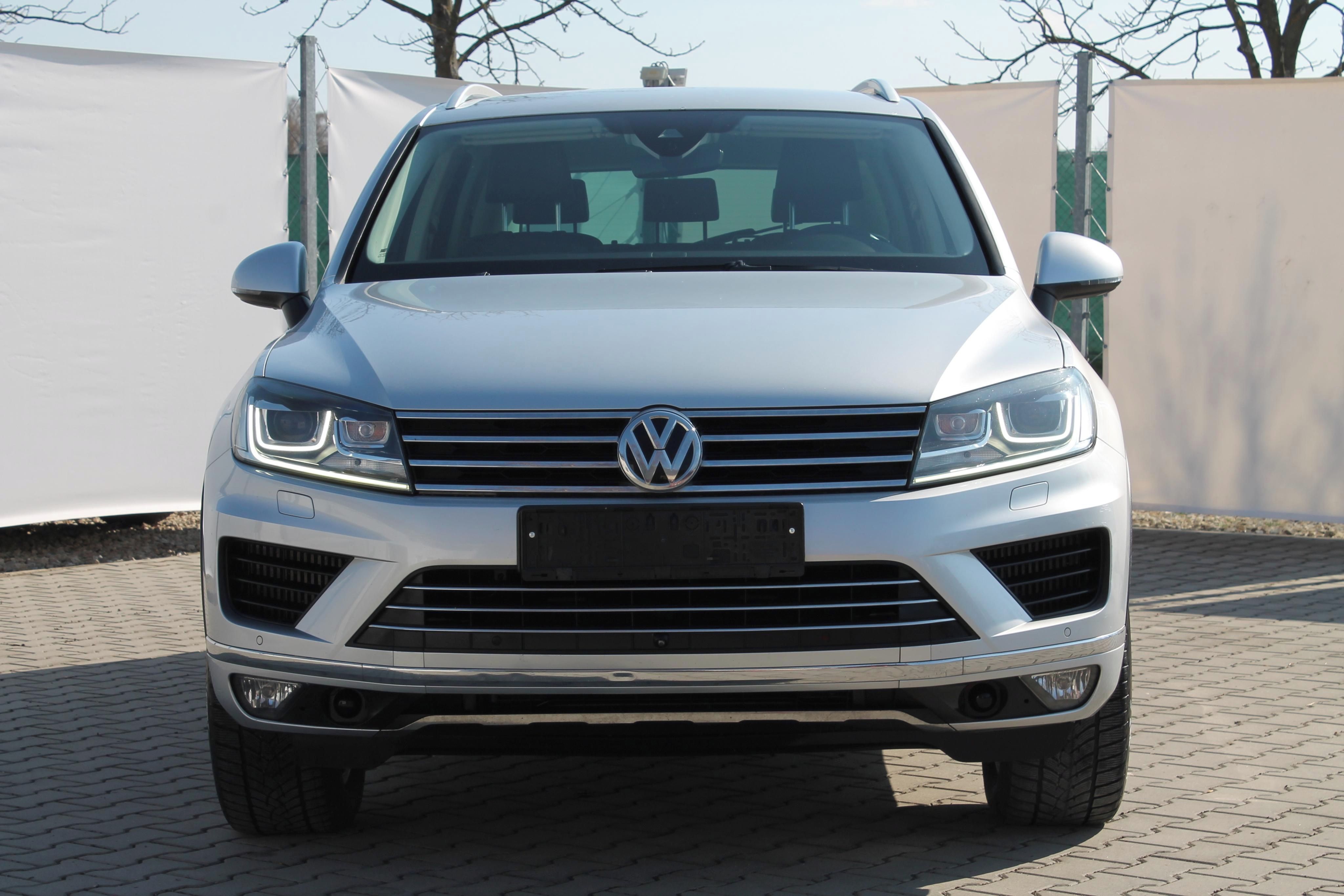 Volkswagen Touareg, 3.0TDI*193kW*TOP VÝBAVA*ČR*DPH - fotka 2