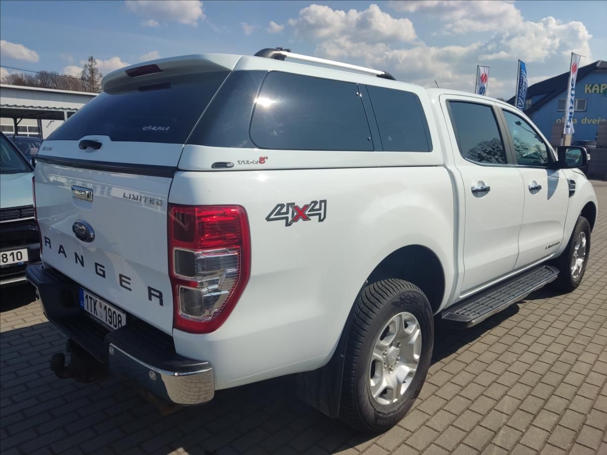 Ford Ranger, 3,2   LIMITED MANUÁL - fotka 3