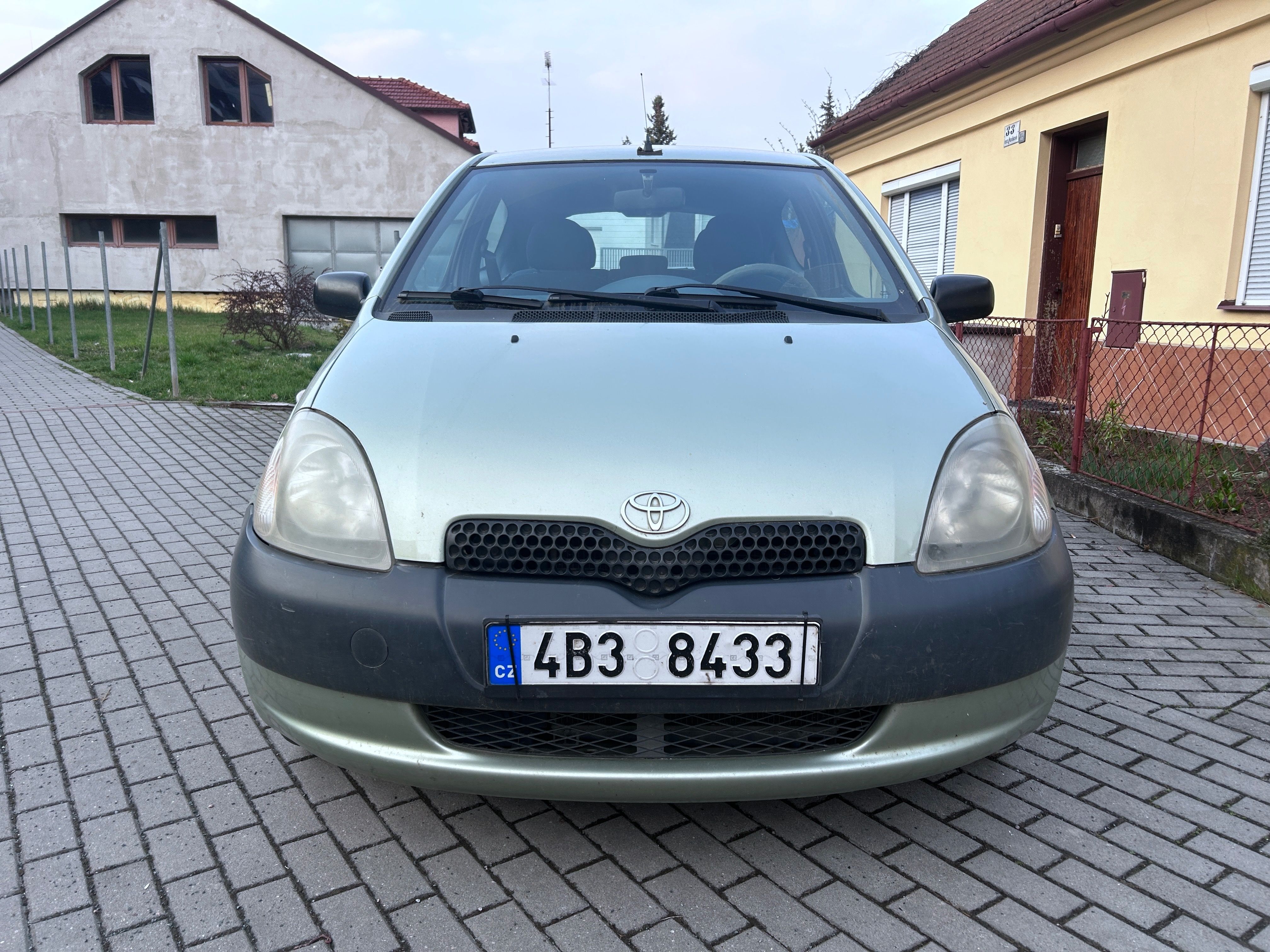 Toyota Yaris, 1,0 VVT-i - fotka 2