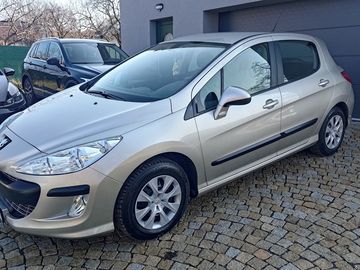 1.4 70 kW klima ČR 2008