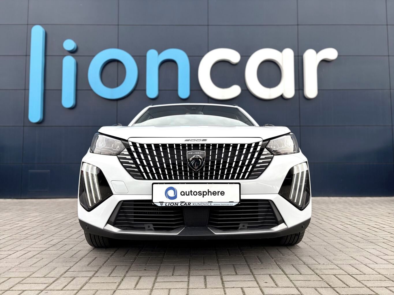Peugeot 2008, ALLURE, 130 koní, Automat 8st. - fotka 2