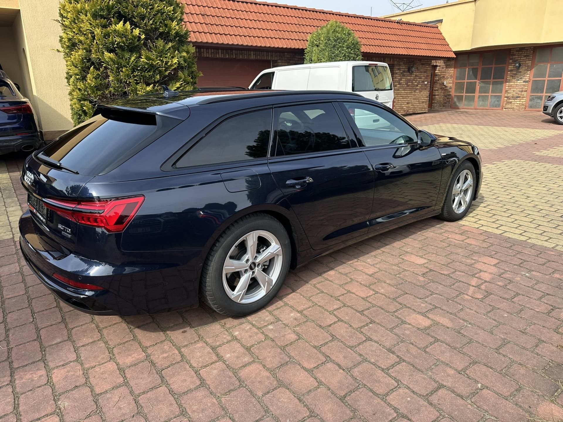 Audi A6, 50TDi, QUATTRO S-LINE, MATRIX - fotka 3