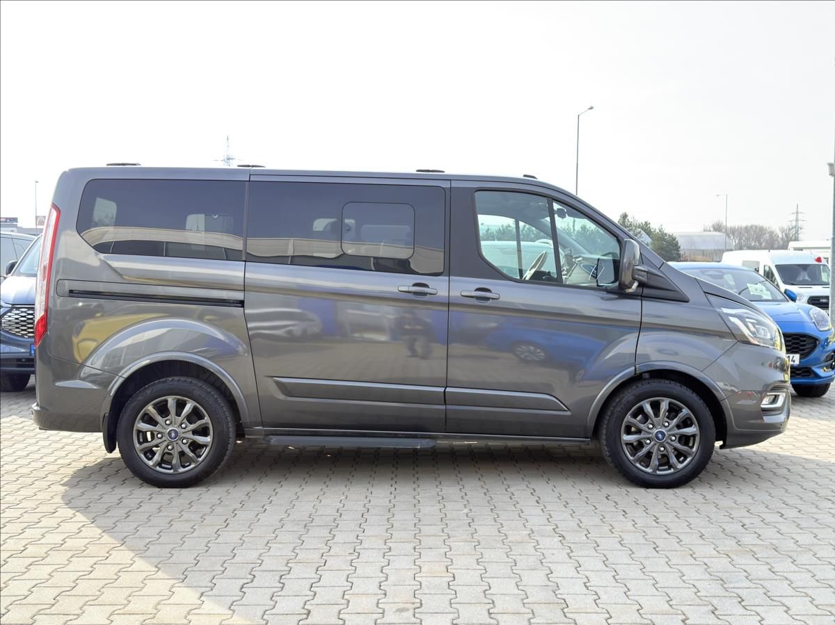Ford Tourneo Custom, 2,0 EcoBlue 136kW Titanium X L - fotka 6