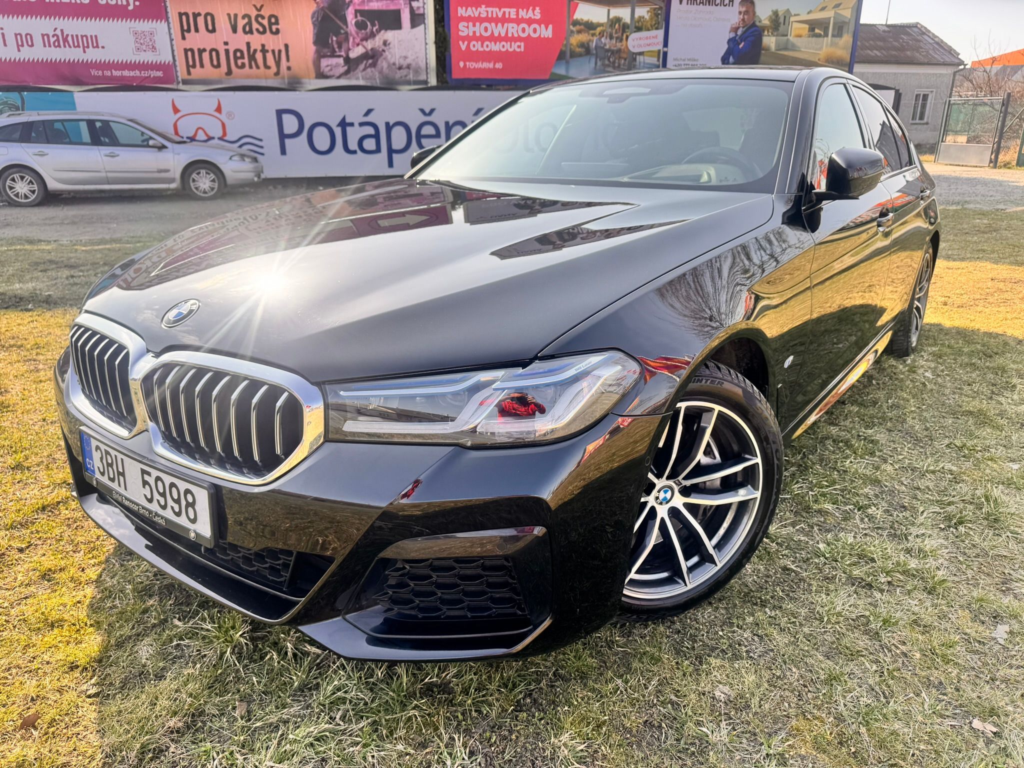 BMW Řada 5, 530XD lasery,autopilot,Mpacket