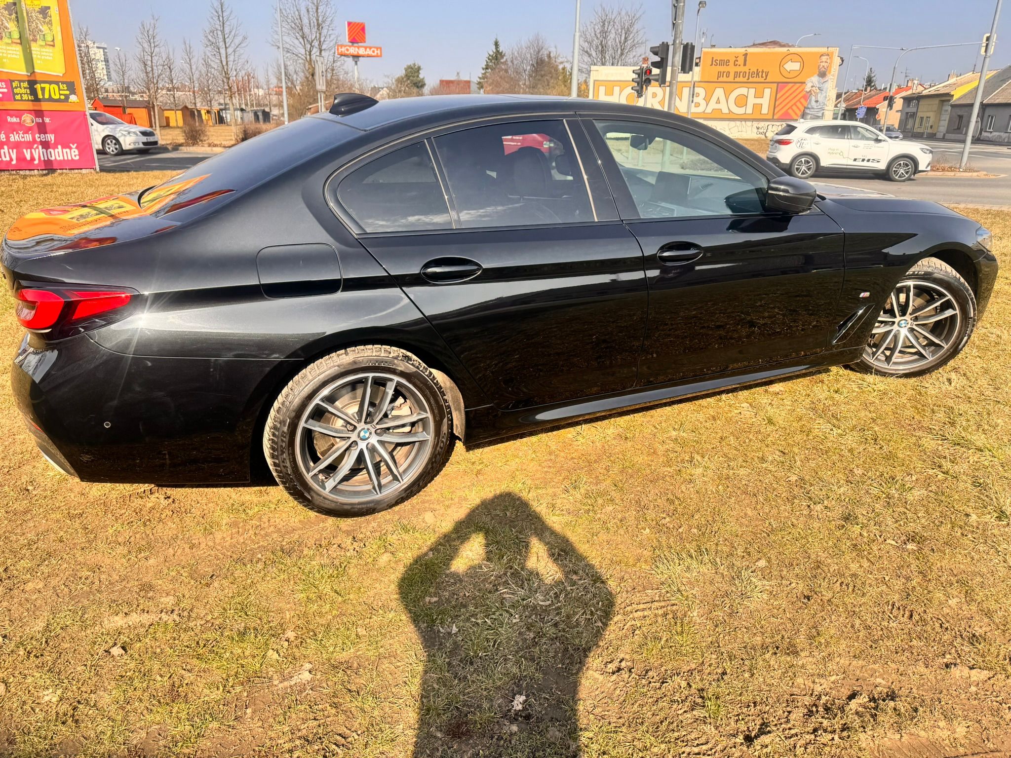 BMW Řada 5, 530XD lasery,autopilot,Mpacket - fotka 6