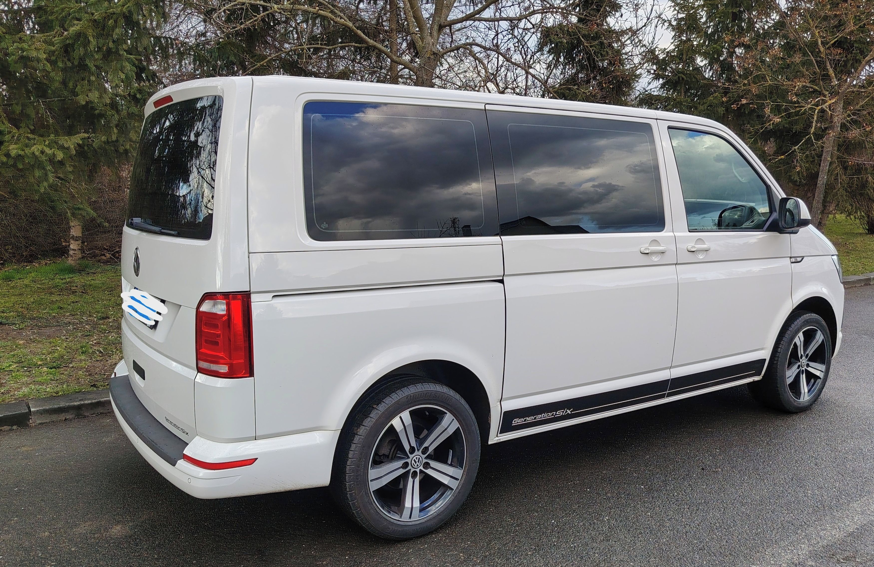 Volkswagen Multivan - fotka 2