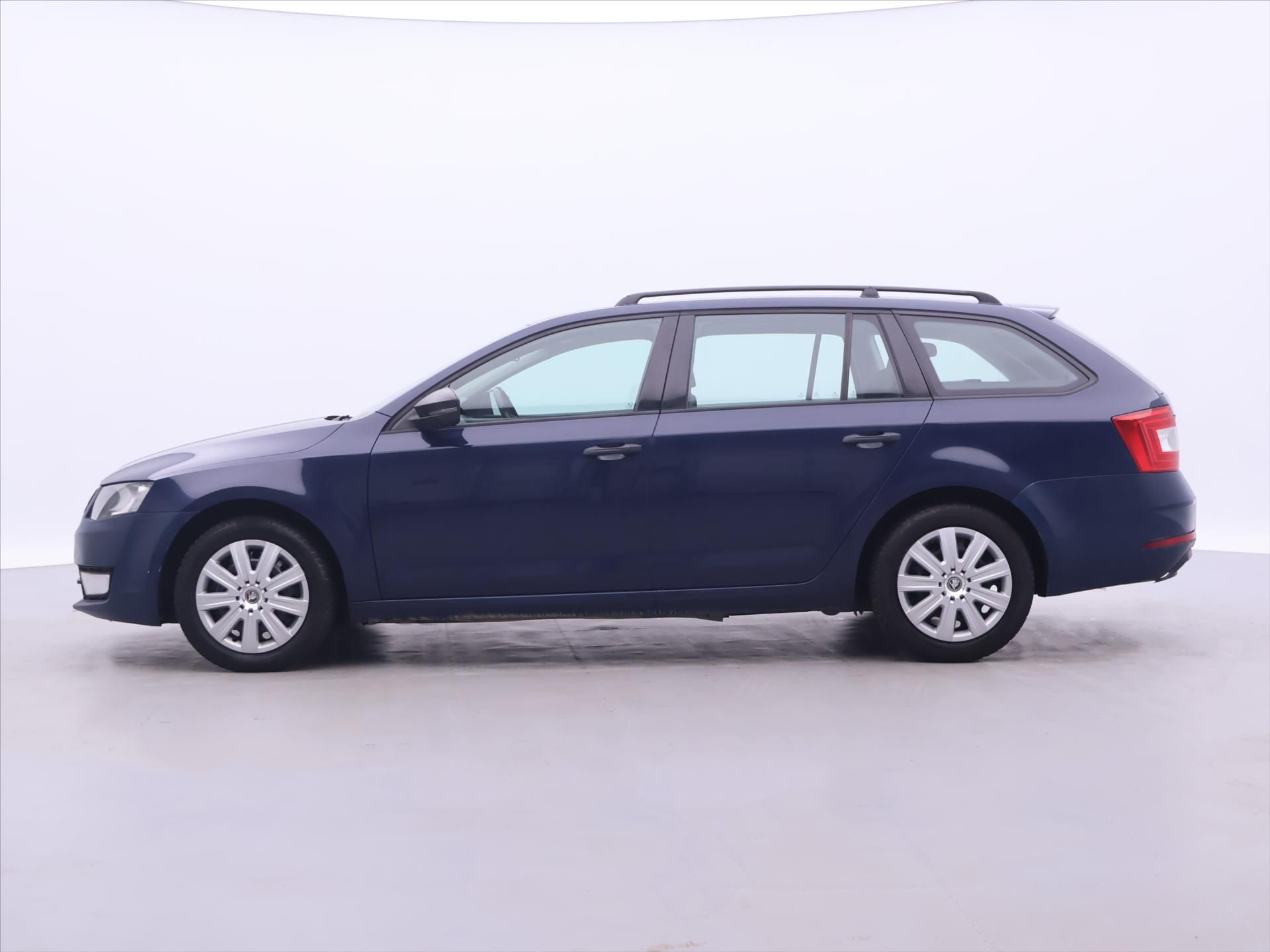 Škoda Octavia, 1,6 TDI CZ Klimatizace DPH - fotka 4