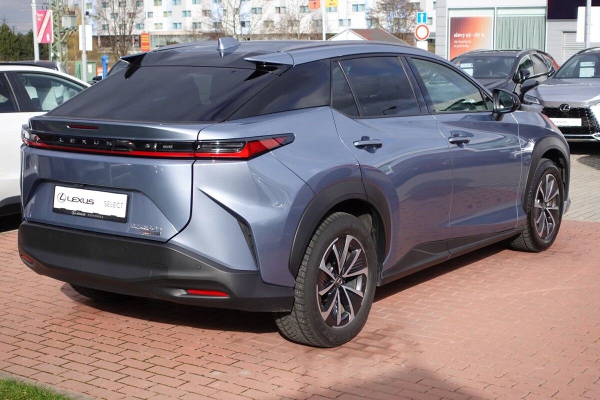 Lexus RZ 450e, RZ450e Executive DIRECT4 - fotka 5