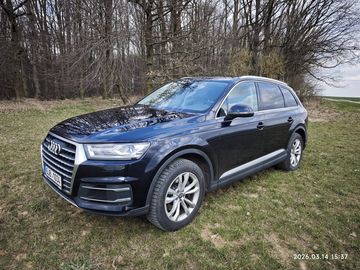 Audi Q7 3.0TDI V6 160kw– 7míst
