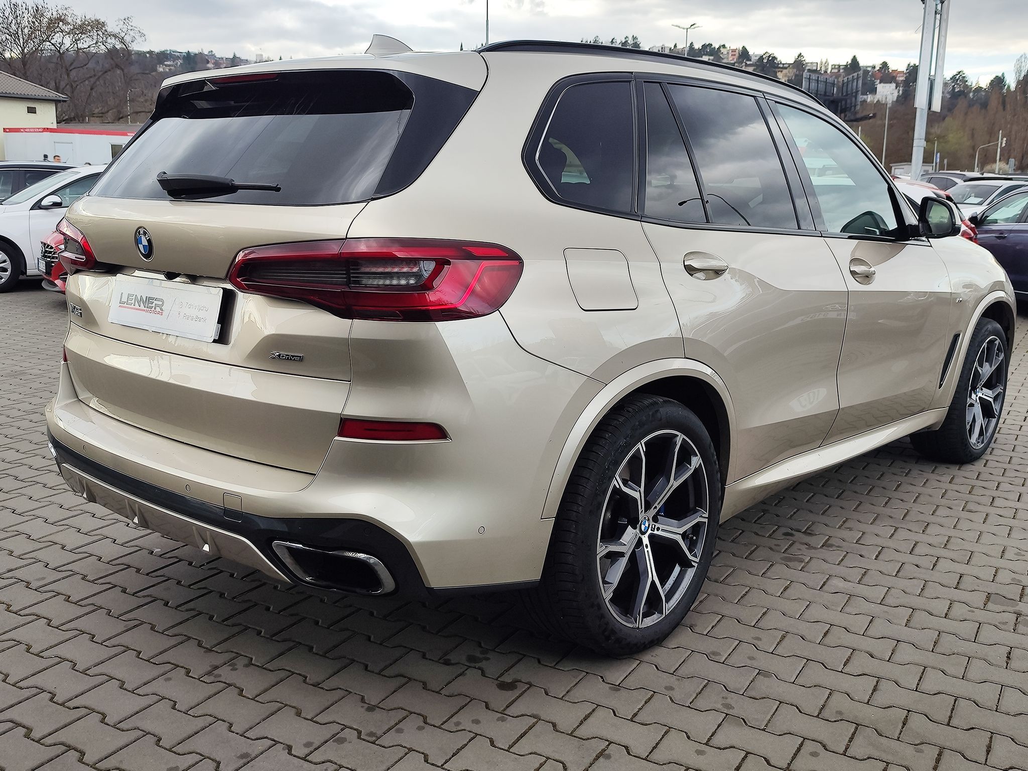 BMW X5, 30d/195kW xDrive M Paket - fotka 5