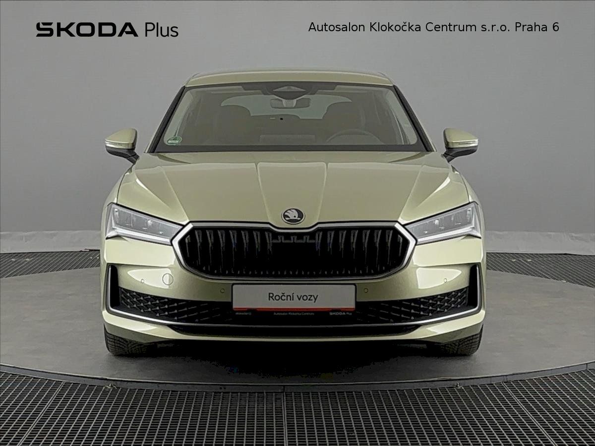 Škoda Superb, TDI110 kW Selection 7DSG - fotka 4