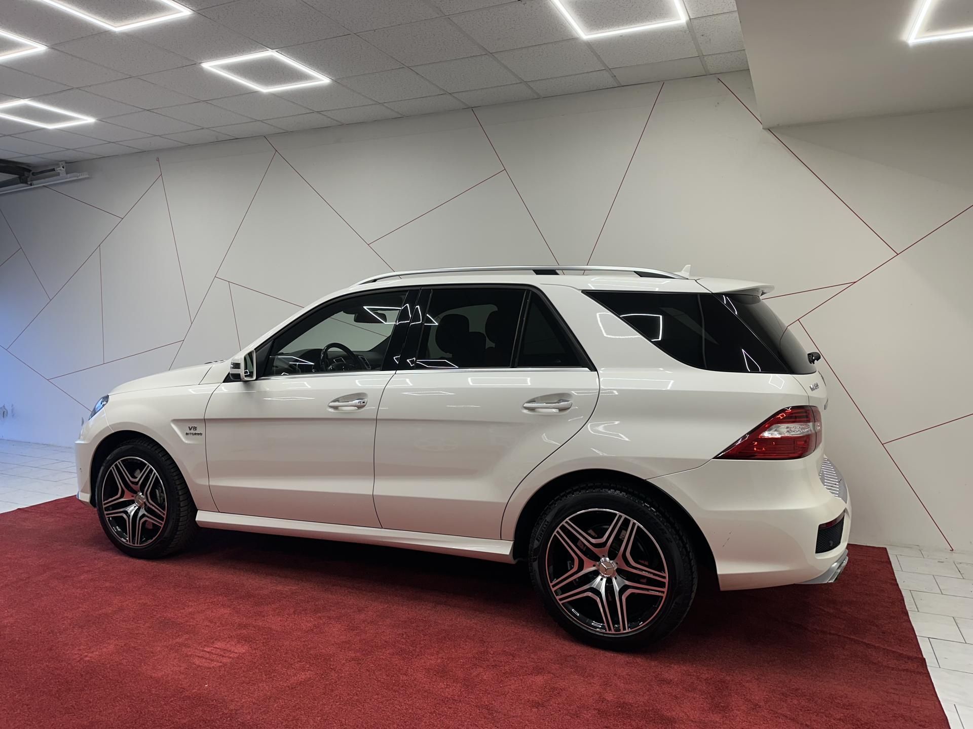 Mercedes-Benz Třídy M, ML63 AMG DESIGNO*PANO*CZ*TAŽNÉ - fotka 3