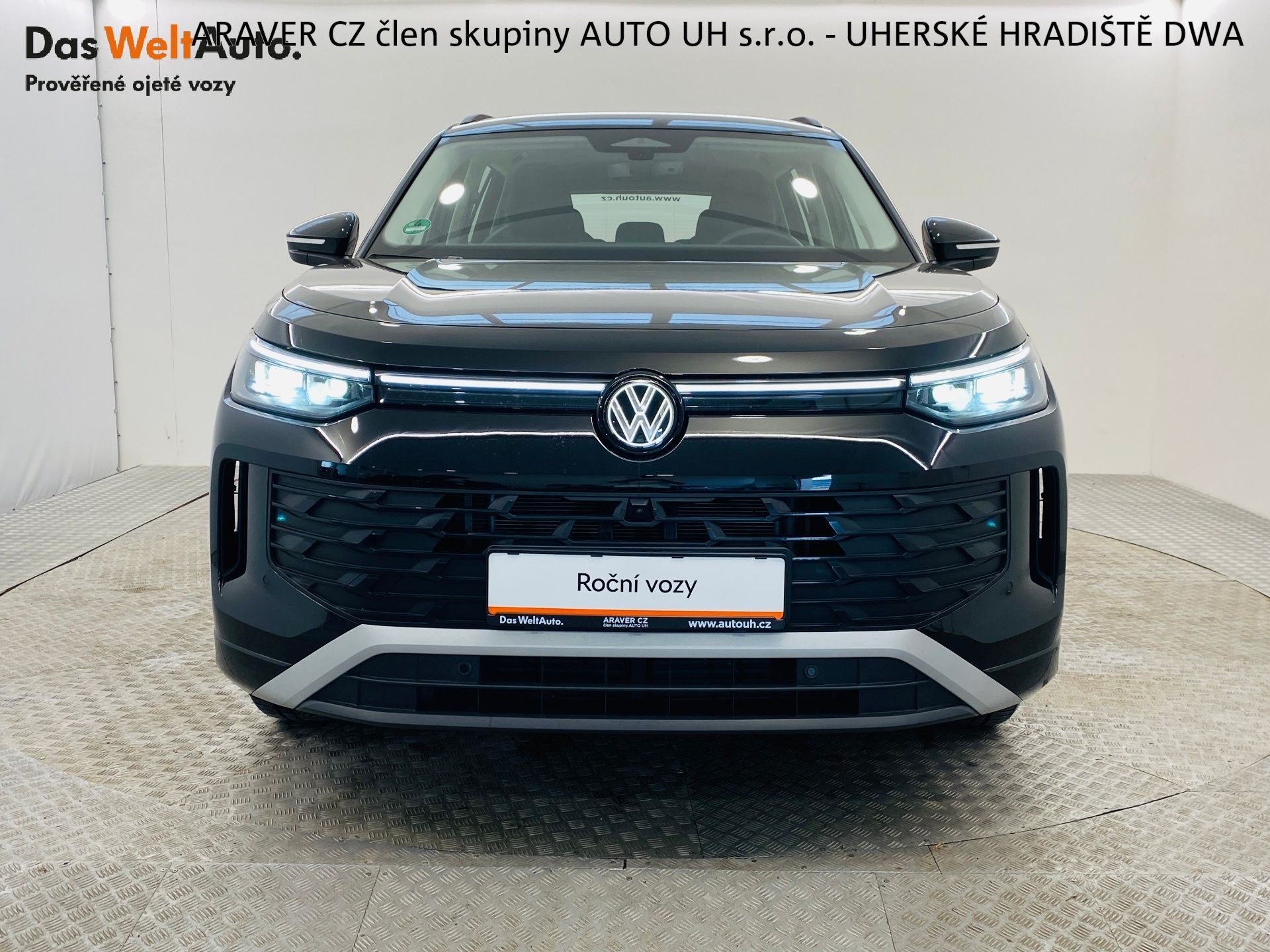 Volkswagen Tayron, 2,0 TDI 142kW DSG 4x4 - fotka 4