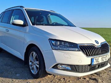 STYLE 1.0 TSI 81kW, tažné