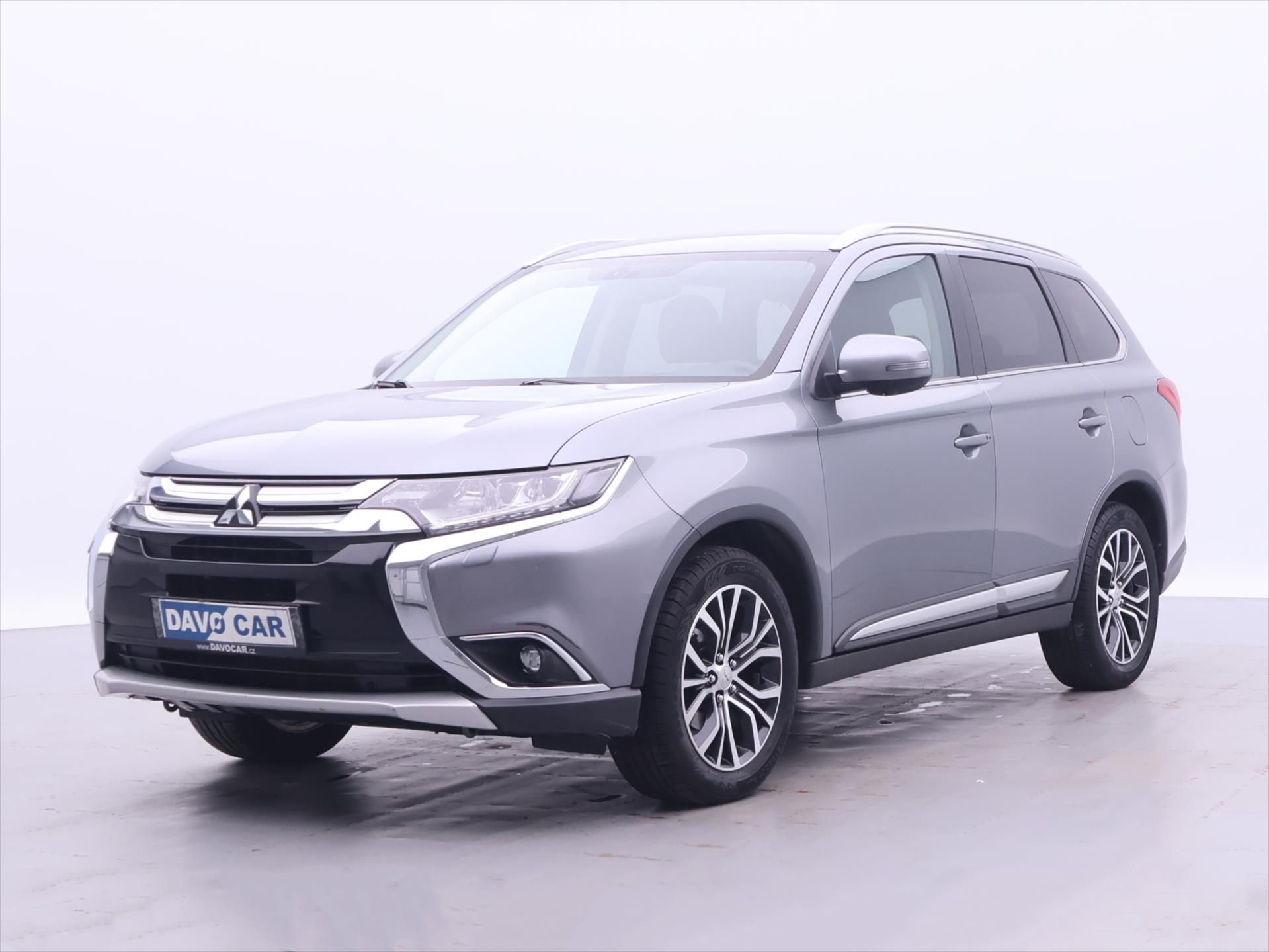 Mitsubishi Outlander, 2,0 Mivec Intense CVT 4WD - fotka 3