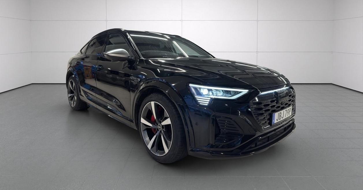 Audi SQ8, e-tron Sportback quattro Tažné - fotka 4