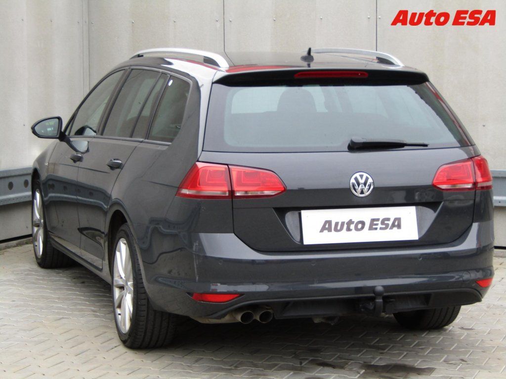Volkswagen Golf, 2.0 TDi,Klima - fotka 6