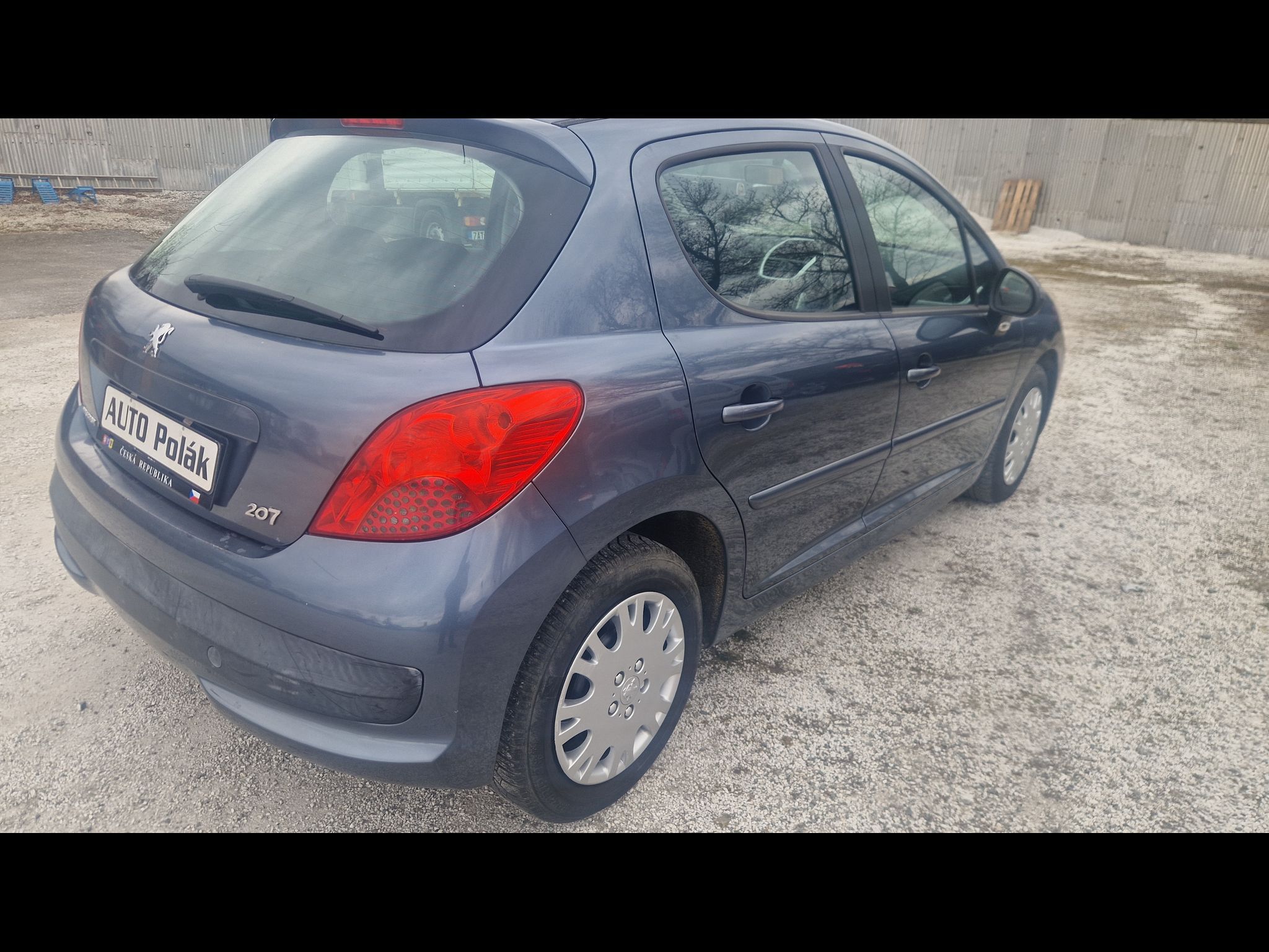 Peugeot 207, 1,4 16V - fotka 5
