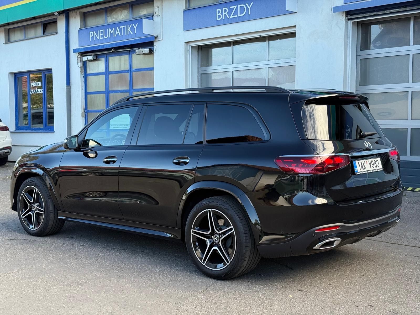 Mercedes-Benz GLS, 350d AMG 4M CZ 1.maj - fotka 4