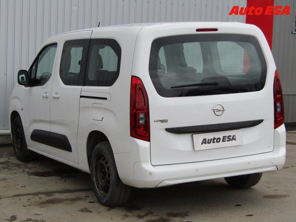 Opel Combo, 1.5CDTi MAXi XL,Life,+kola - fotka 6