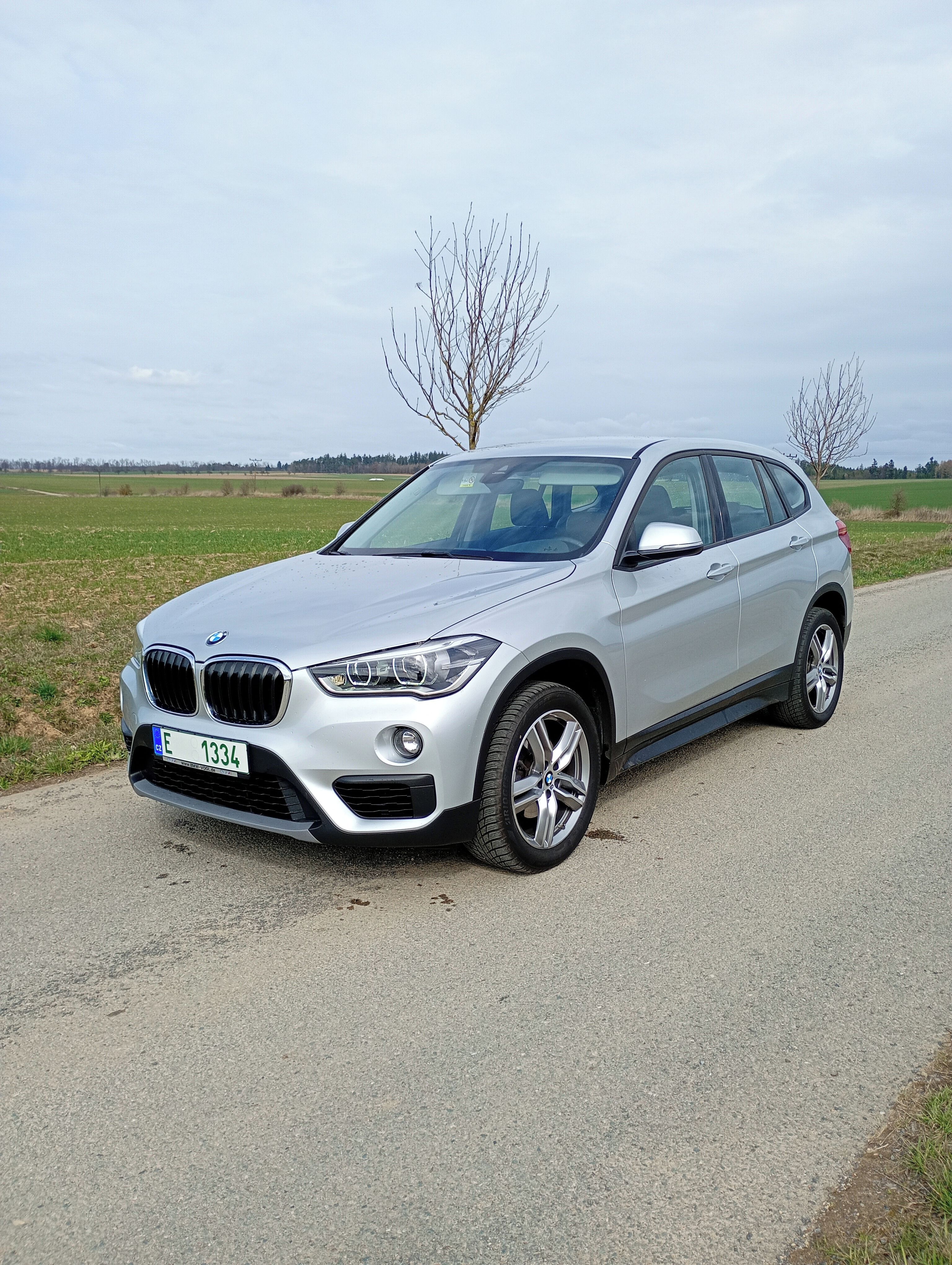 BMW X1, 18i sDrive tažné servis 1maj..