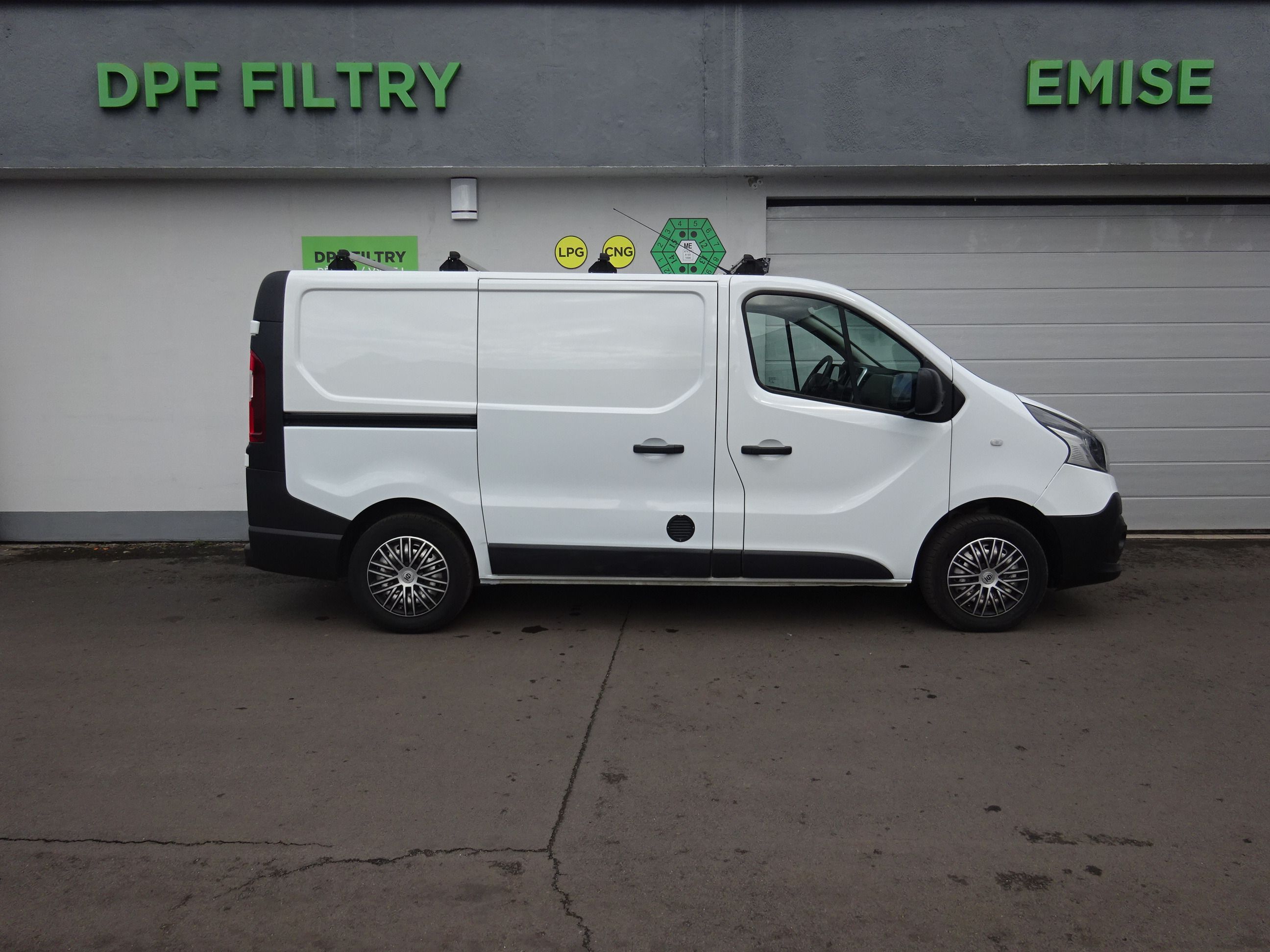 Renault Trafic, 1.6 DCi - fotka 2