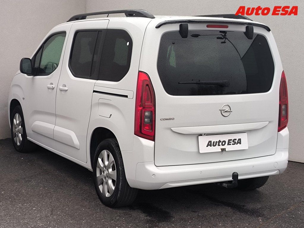 Opel Combo, 1.5CDTi,2.maj,ČR,Elegance - fotka 6