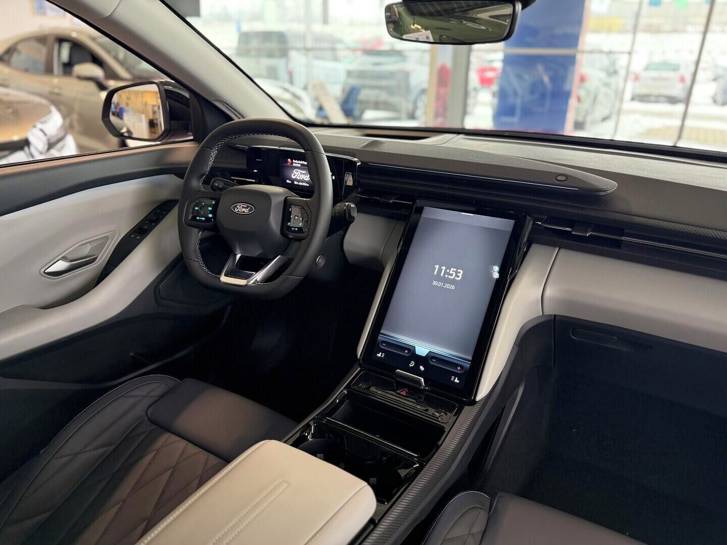 Ford Explorer, Elektrický  Premium, 79 kWh pr - fotka 4