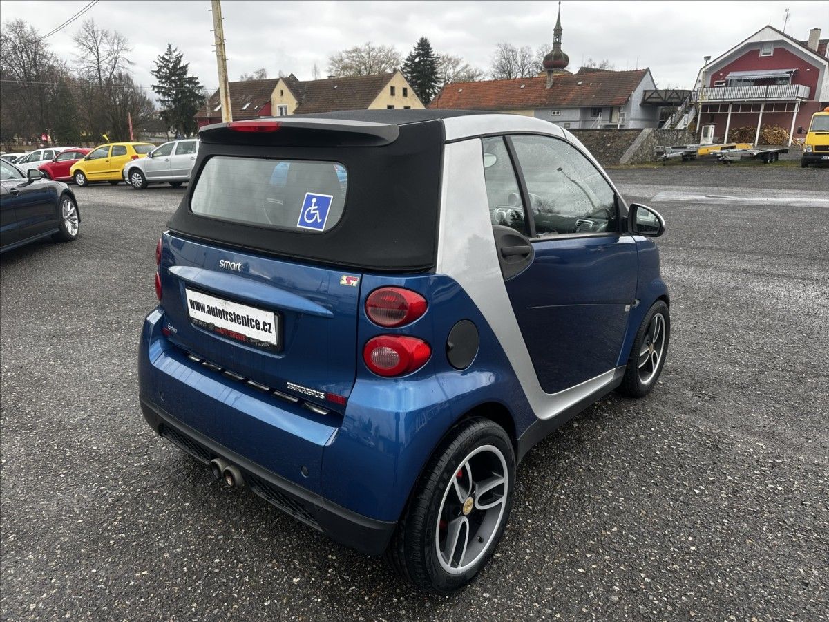 Smart Fortwo, 1,0 i-BRABUS-PRO TĚL.POSTIŽENÉ - fotka 5