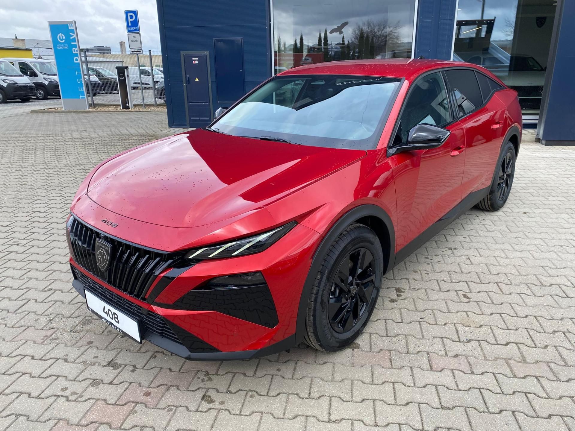 Peugeot 408, ALLURE Hybrid 145 NOVINKA - fotka 4