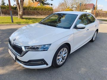2,0 TDI Style Navigace Led. ČR