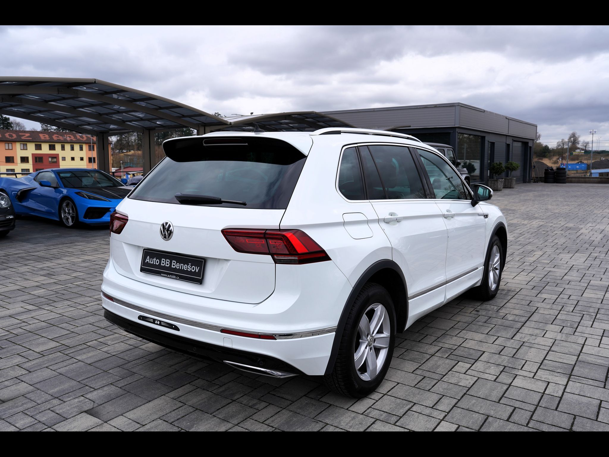 Volkswagen Tiguan, 2.0 TSI 4Motion/DSG/R-line/ČR - fotka 6