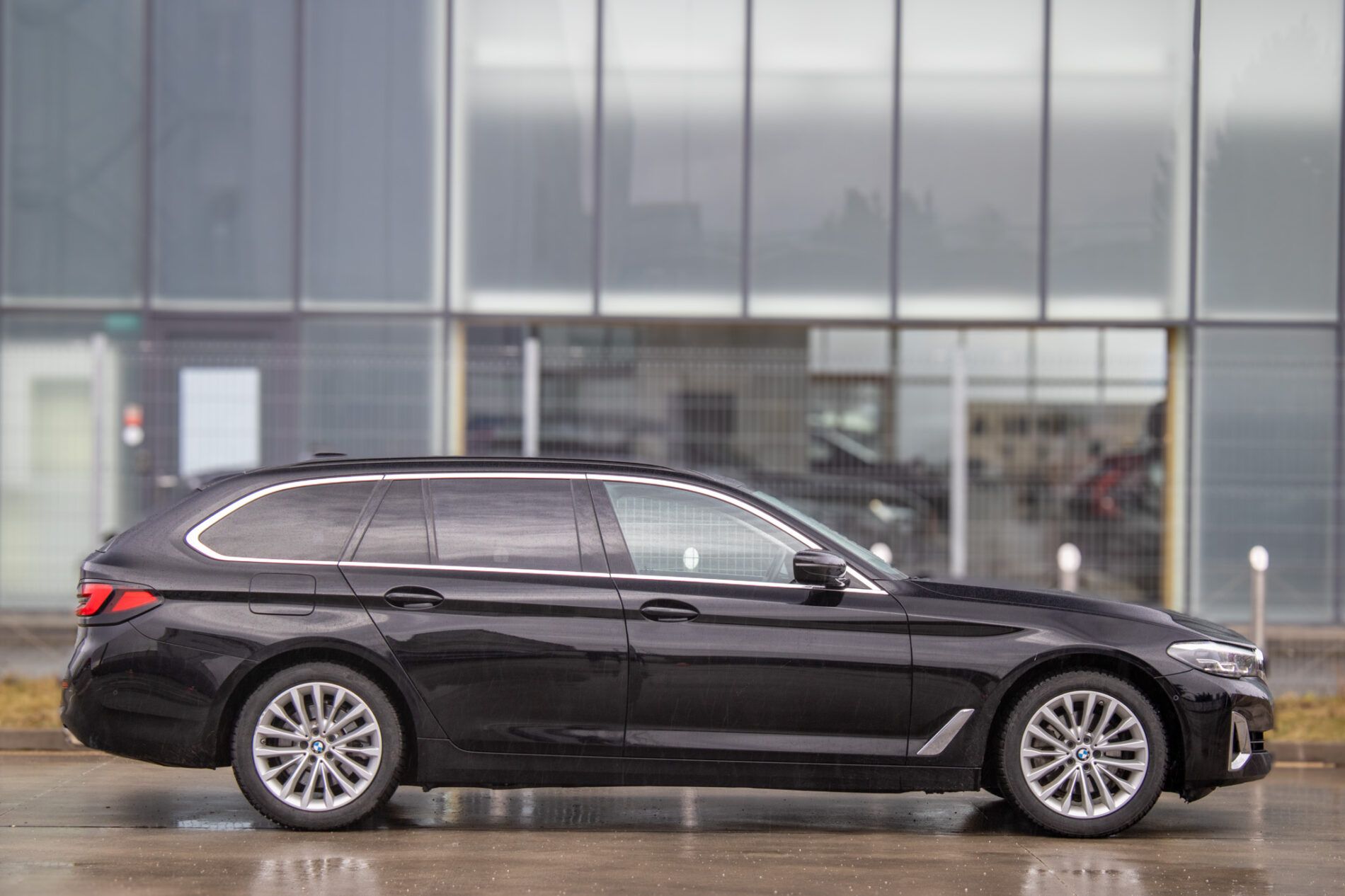BMW, rad 5 Touring - fotka 4