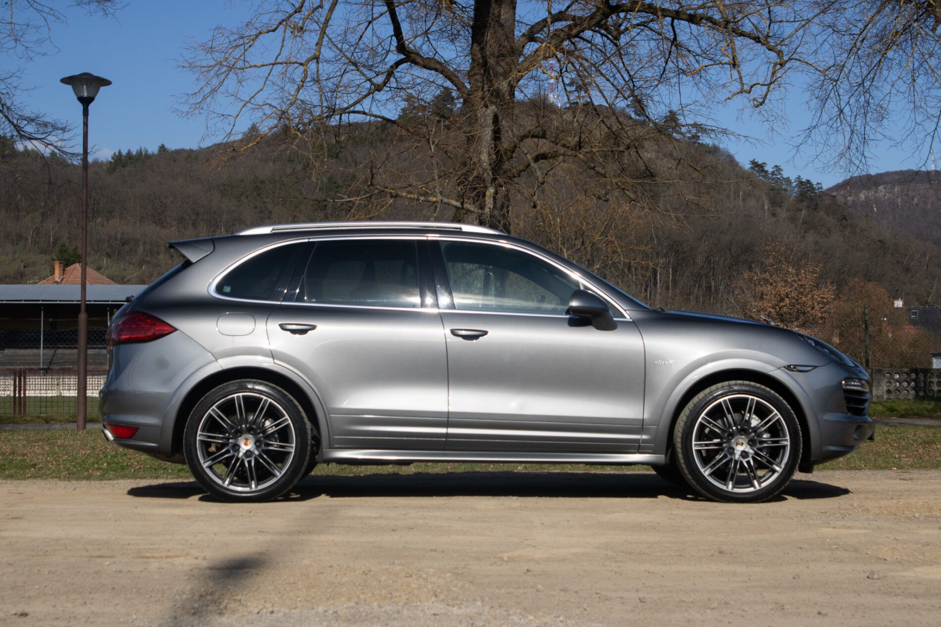 Porsche Cayenne - fotka 4