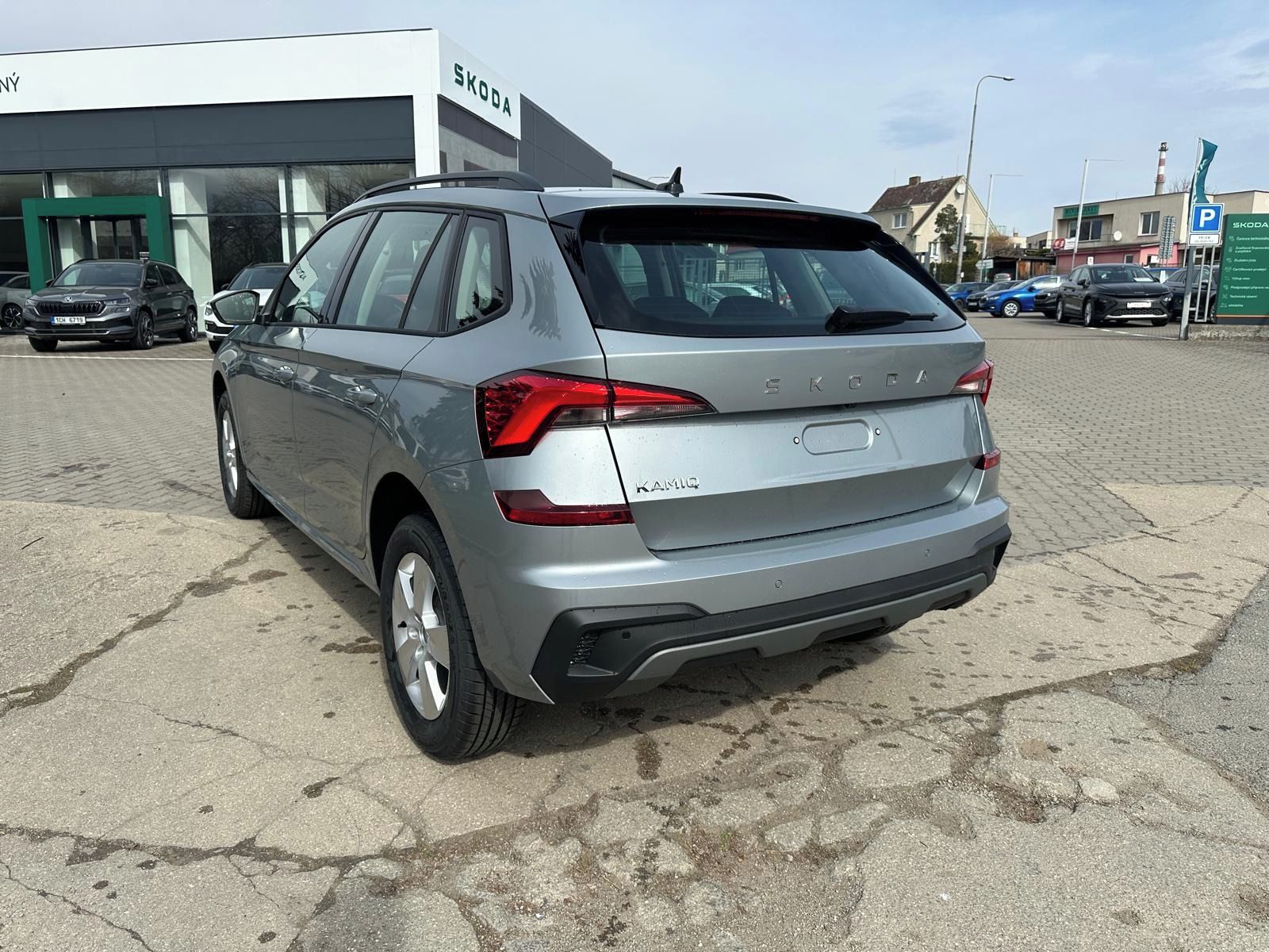 Škoda Kamiq, 1,0 TSI 85 kW AT 130 let - fotka 2
