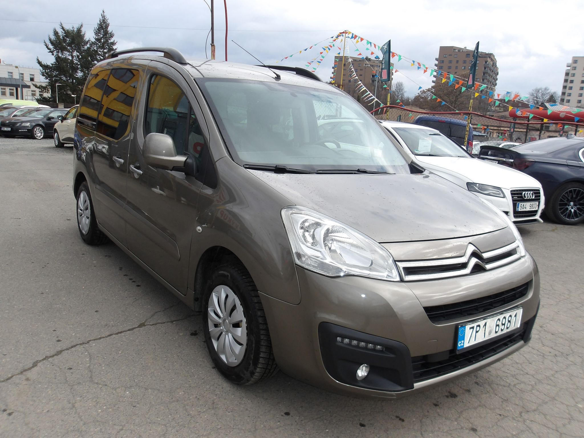 Peugeot Partner Tepee, 1,6HDi ČR 1.MAJ.! -21%DPH !!! - fotka 5